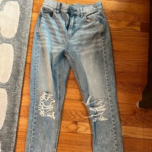 American Eagle Mom Jeans
